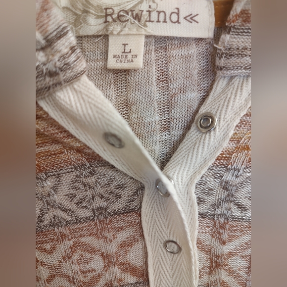 REWIND Women's Long Sleeve Top Accented with Lace Hoodie Size L Rayon Polyester - Picture 6 of 9